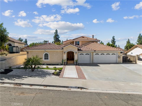 Photo of 6763 Ridgeside Drive, Riverside, CA 92506 (MLS # IG26231226)