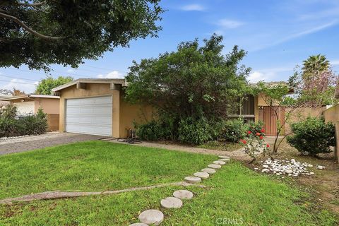 Photo of 523 W 170th St, Gardena, CA 90248 (MLS # DW26025321)