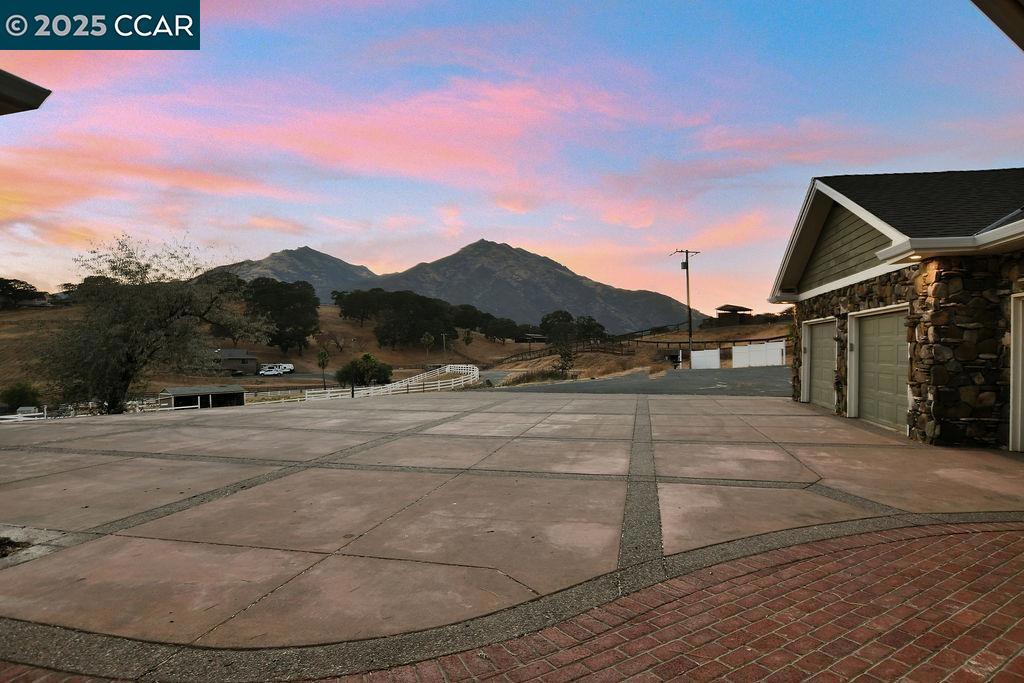 Not Listed - Residential