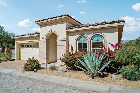 Photo of 3935 Via Amalfi, Palm Desert, CA 92260 (MLS # 219148009DA)