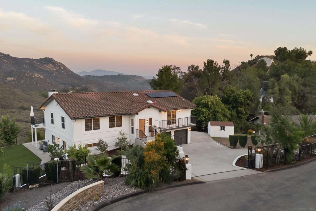 11337 Caprice Pl PL, Escondido CA 92026