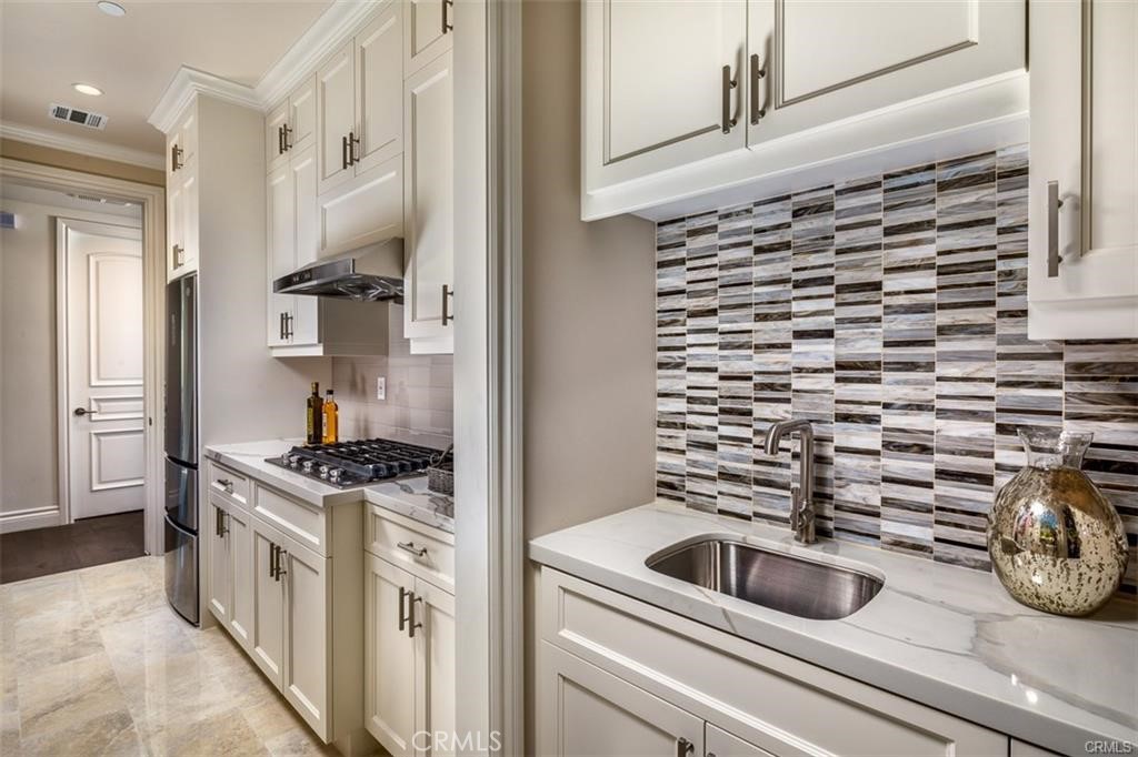 Diamond Bar, California, 91765, United States, 6 Bedrooms Bedrooms, ,7 BathroomsBathrooms,Residential,Active,2034704