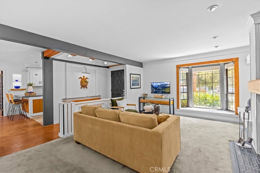 16761 Robert Lane