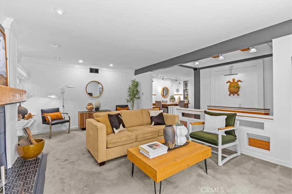 16761 Robert Lane