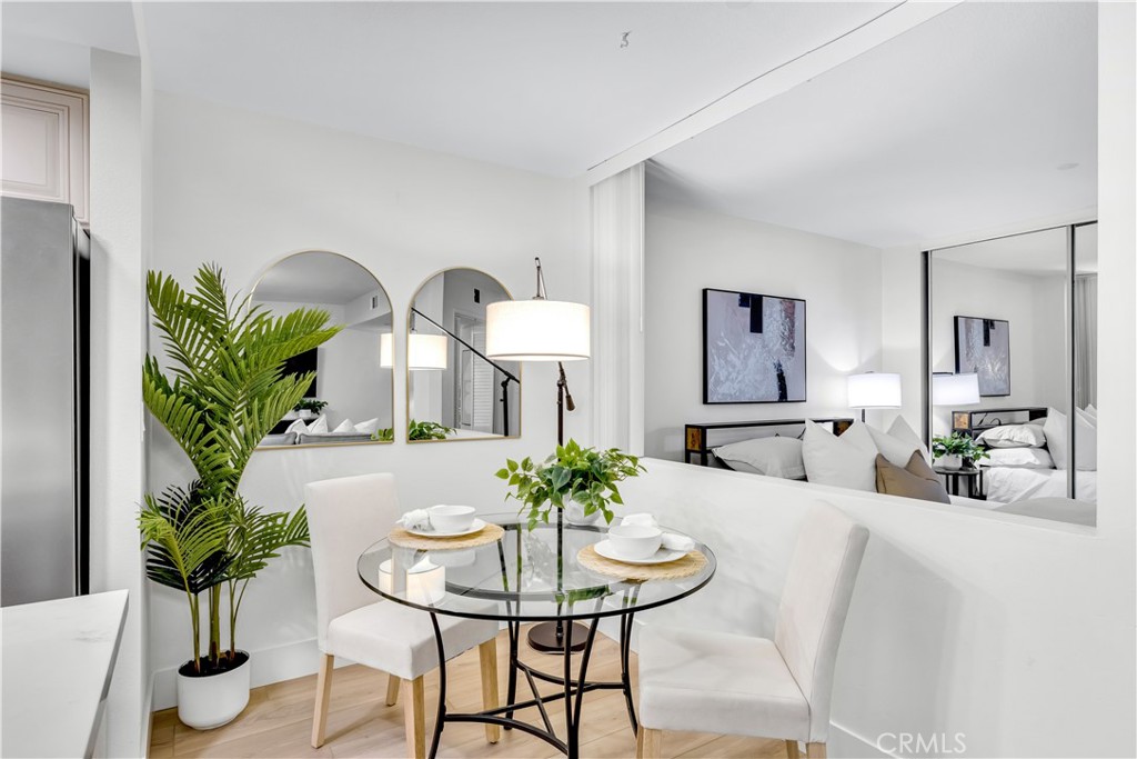 Vista Pacifica (VP) - Residential