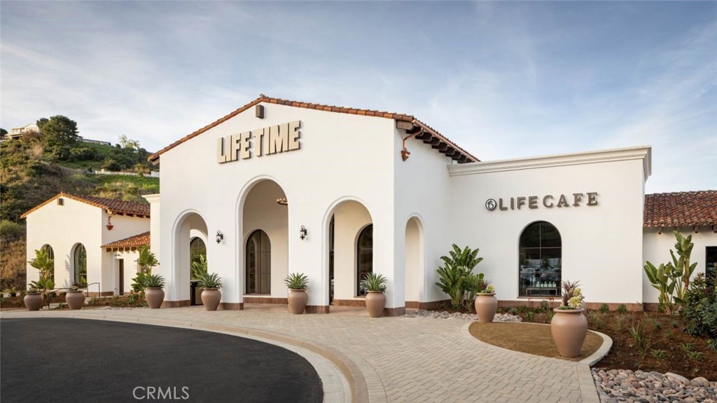 Vista Pacifica (VP) - Residential