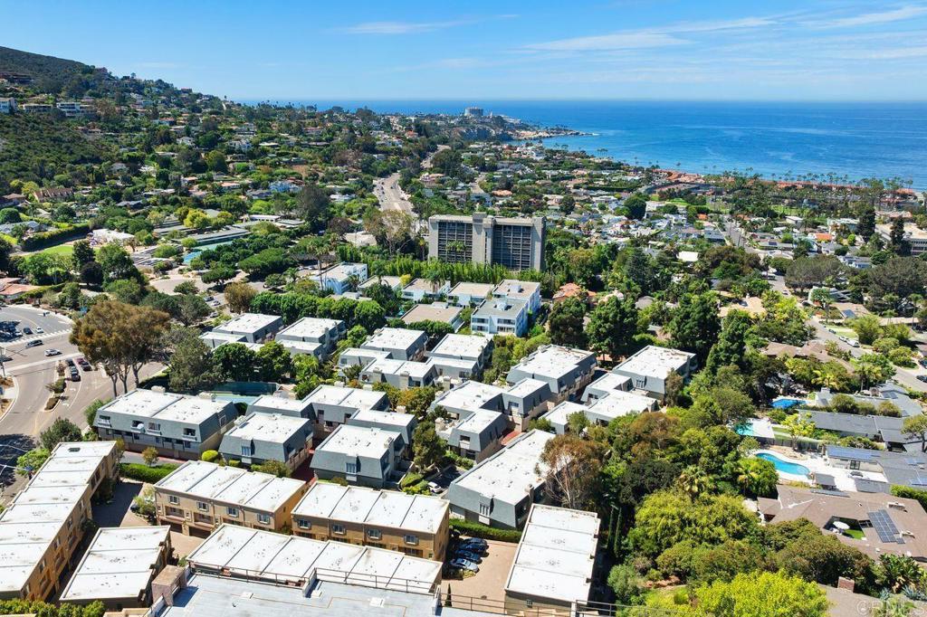 2406 Torrey Pines Road 148
