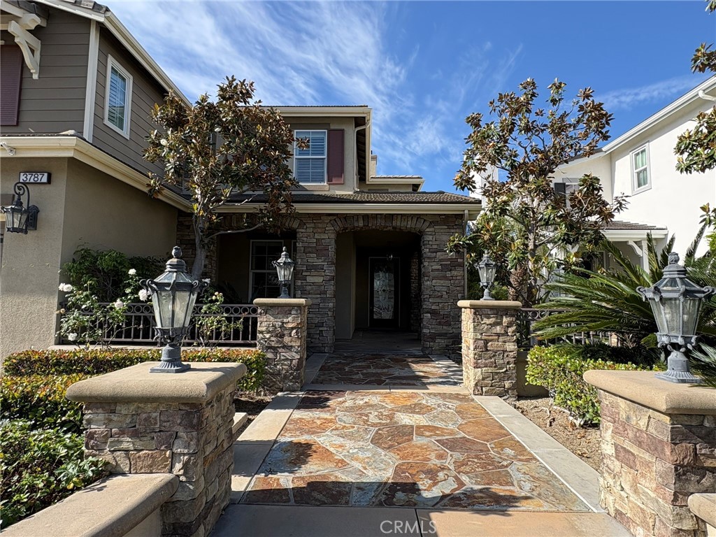 3787 Bidwell