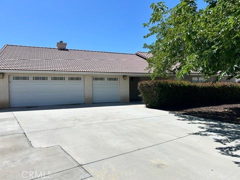 Photo of 13955 Okesa RD, Apple Valley, CA 92307 (MLS # CV26233623)