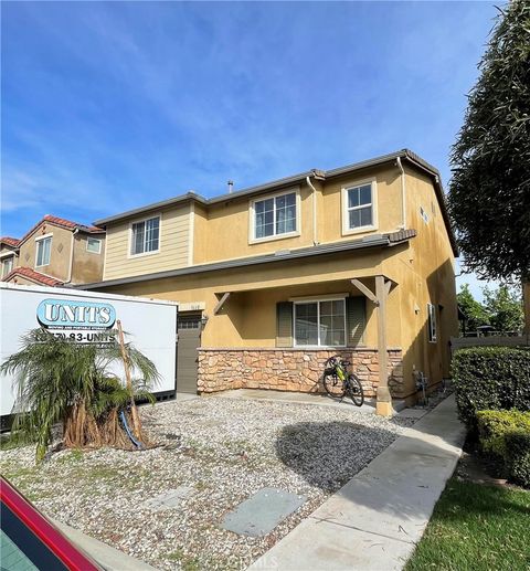 9660 Pine Orchard St Pacoima CA 91313