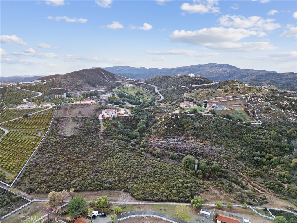 21903 Los Robles Road