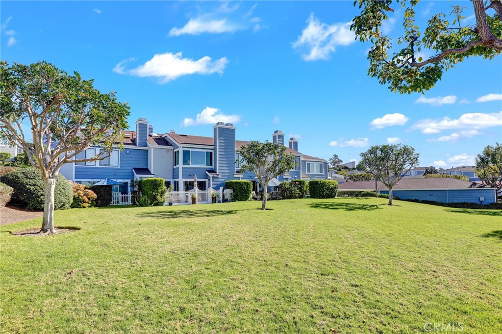 2176 Calle Ola Verde