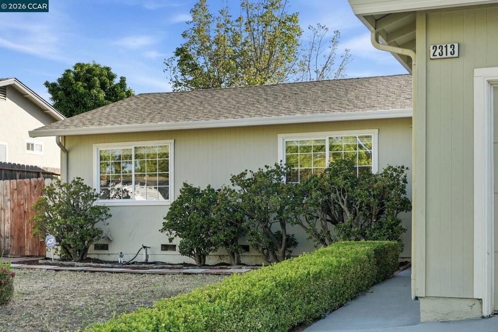 2313 Panoramic Dr