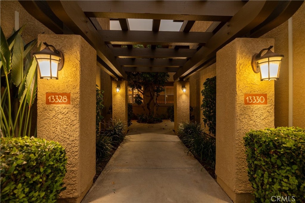 Photo of 13328 Savanna, Tustin, CA 92782 (MLS # SW26206588)