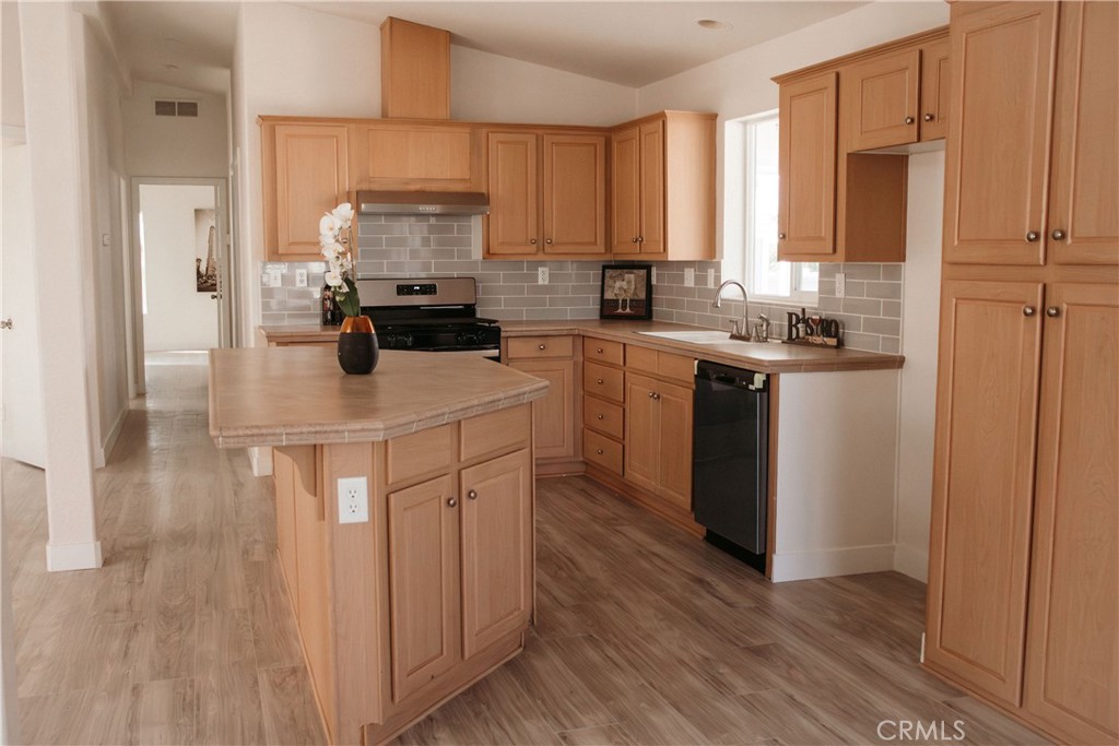 480 Santa Clara