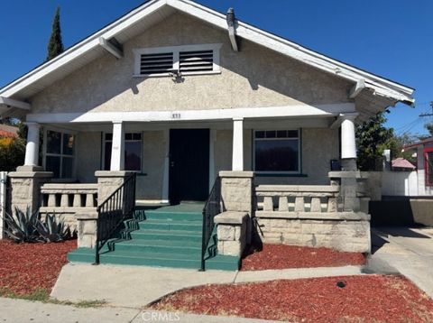 Photo of 837 W Gage Avenue Ave, Los Angeles, CA 90044 (MLS # MB26094492)