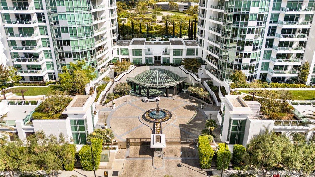 3131 Michelson Drive 706