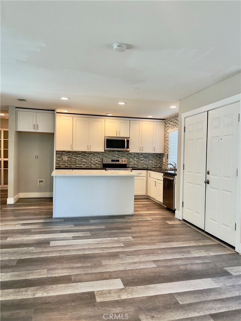 8317 Keyesport Way