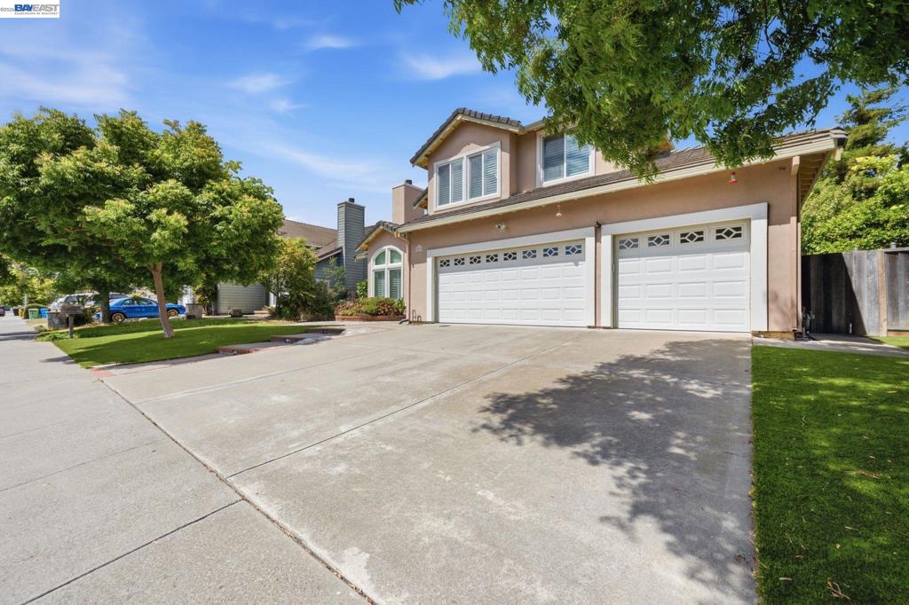 32219 Allison Dr