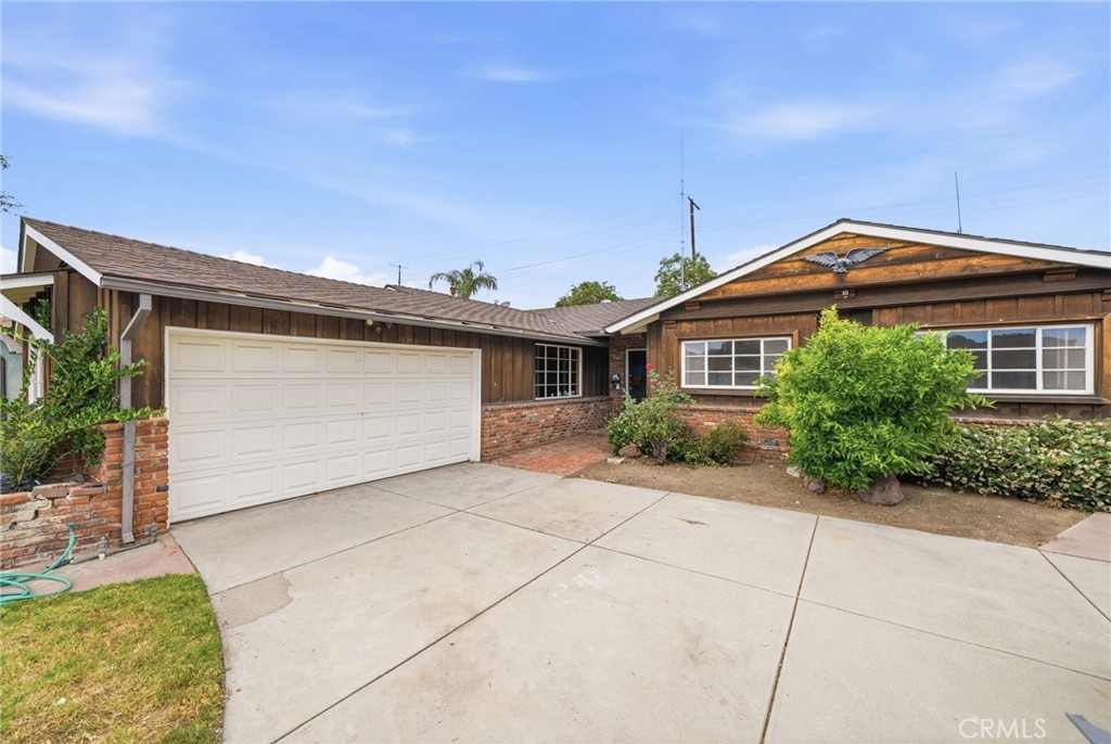 19607 Bryant