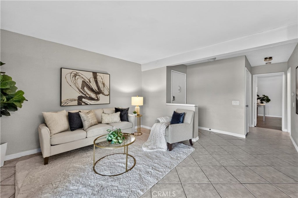 23351 La Glorieta C