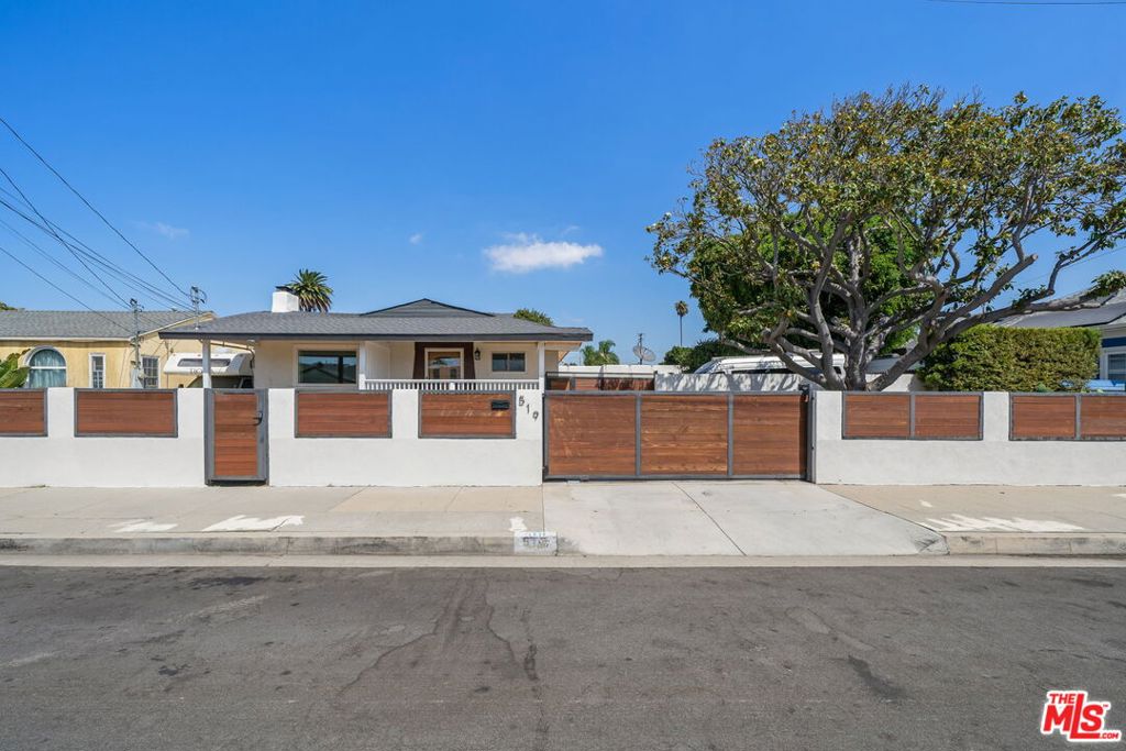 519 W Elm Avenue