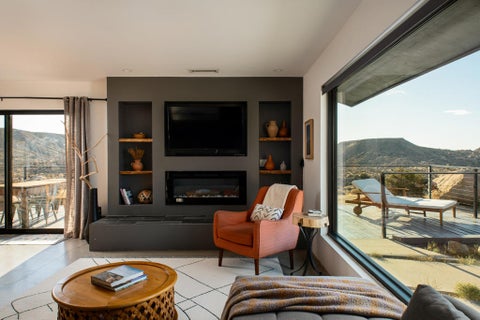 Tiny photo for 48362 Geronimo Trail, Yucca Valley, CA 92284 (MLS # 219154507DA)