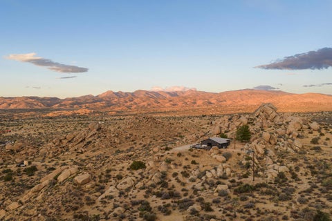 Tiny photo for 48362 Geronimo Trail, Yucca Valley, CA 92284 (MLS # 219154507DA)