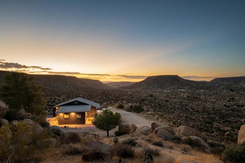 Tiny photo for 48362 Geronimo Trail, Yucca Valley, CA 92284 (MLS # 219154507DA)