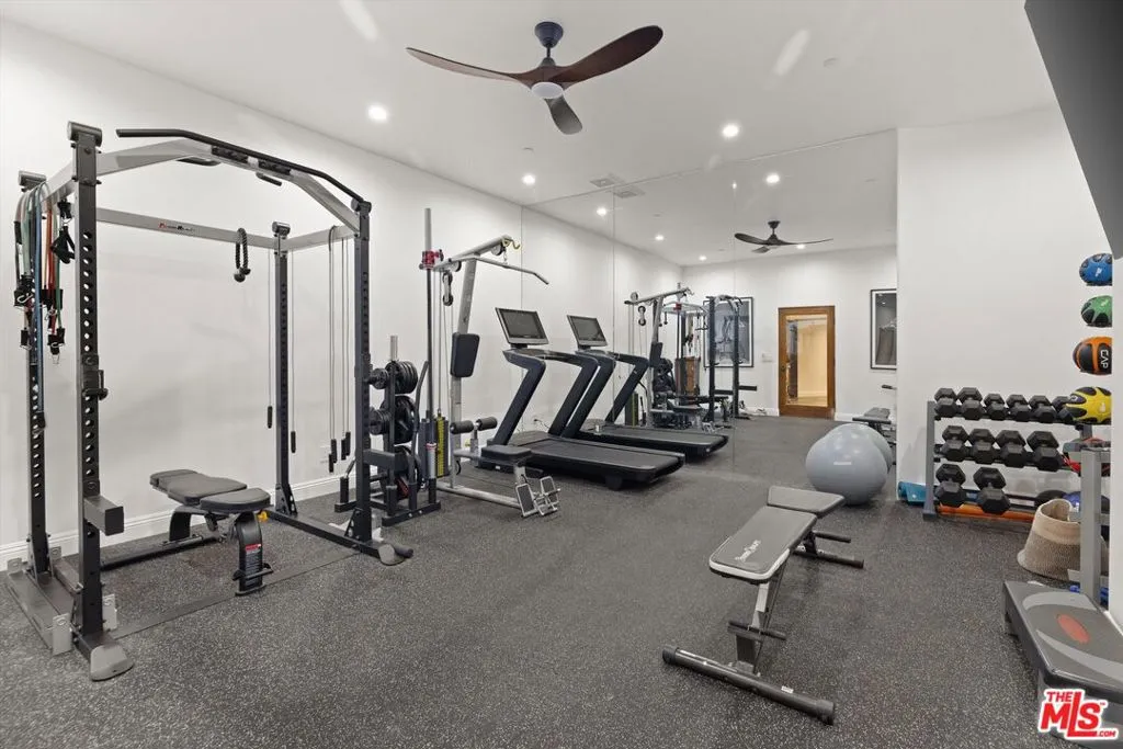 Santa Barbara, California 93108, United States, 4 Bedrooms Bedrooms, ,6 BathroomsBathrooms,Residential,Active,141179