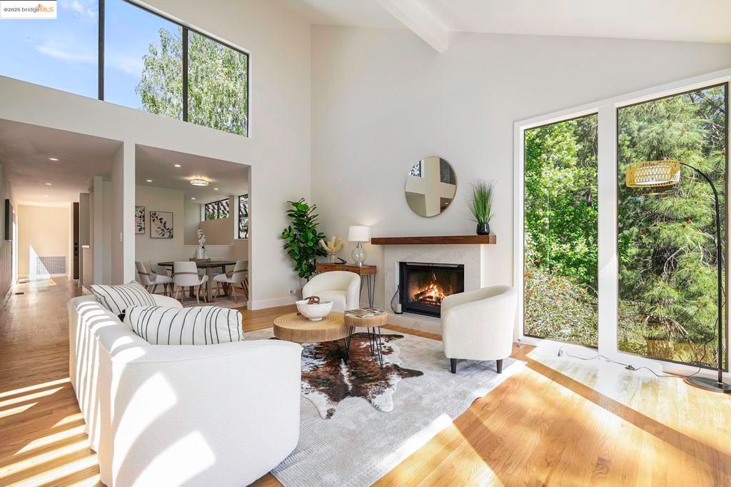 listing image 130724586032746378543