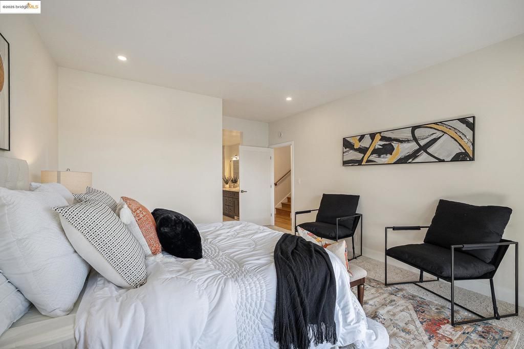 listing image 130724986410738790352