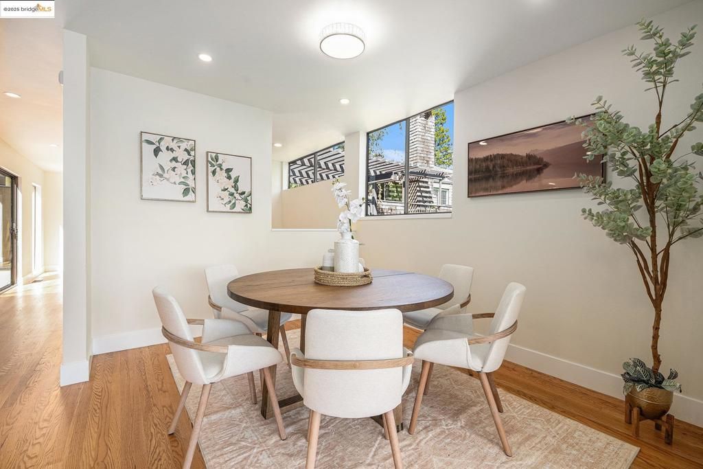 listing image 130720019183362847422
