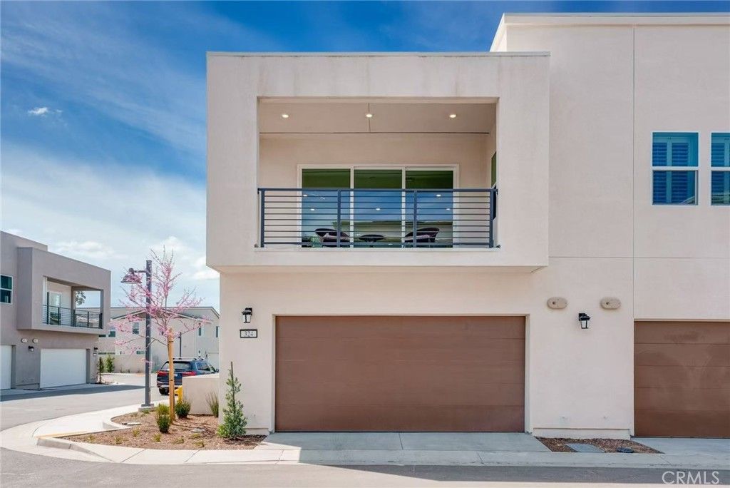 listing image 130726164513658831126
