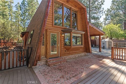 Photo of 2160 Mariposa Ln, Big Bear City, CA 92314 (MLS # IV26074725)