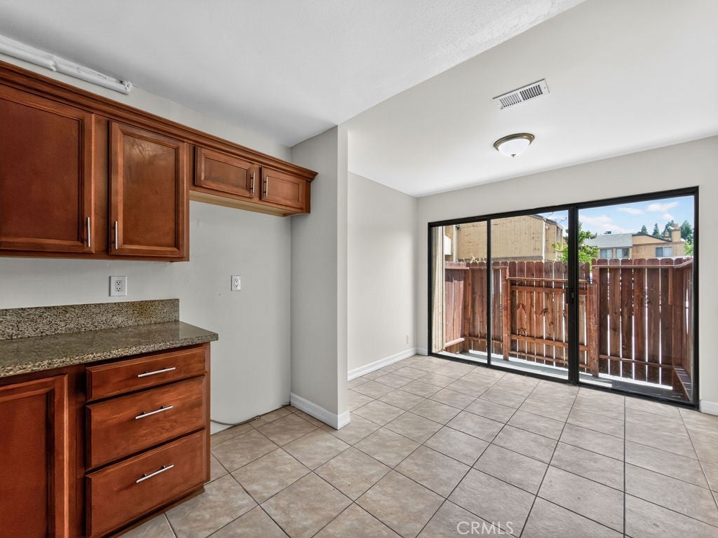 1381 S Walnut 2304