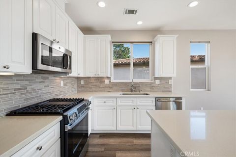 Tiny photo for 114 Village Cir, Pismo Beach, CA 93449 (MLS # PI26061404)