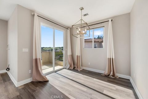 Tiny photo for 114 Village Cir, Pismo Beach, CA 93449 (MLS # PI26061404)