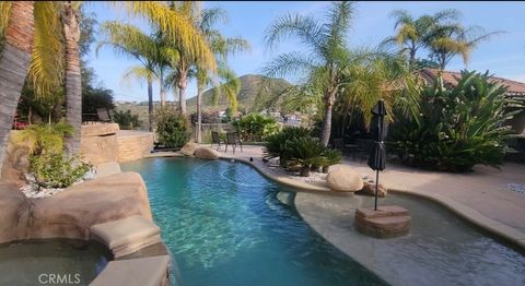 22928 San Joaquin E Canyon Lake CA 92587