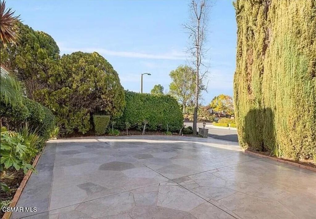 Photo of 1885 Fallview Road, Westlake Village, CA 91361 (MLS # 225005907)