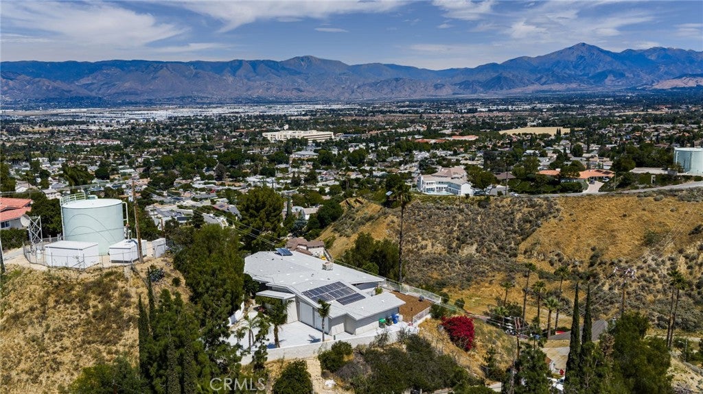 11661 Anderson