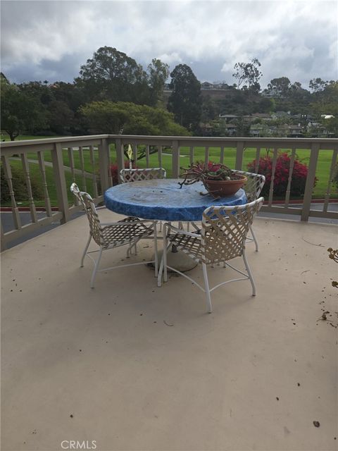 31689 W Nine Laguna Niguel CA 92677