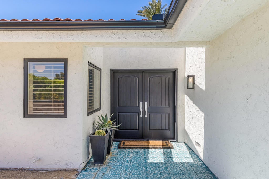 5365 E Cherry Hills Drive