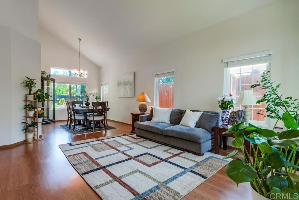543 Boysenberry Way