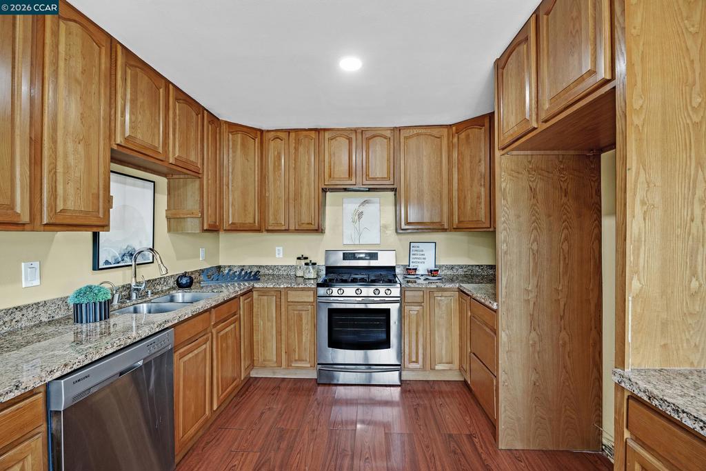 107 De Normandie Way