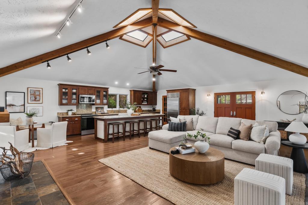 11670 Tierra del Sur