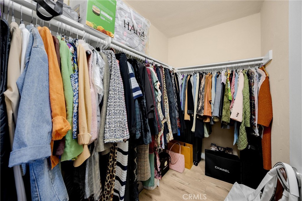 Creekside Village - Residential