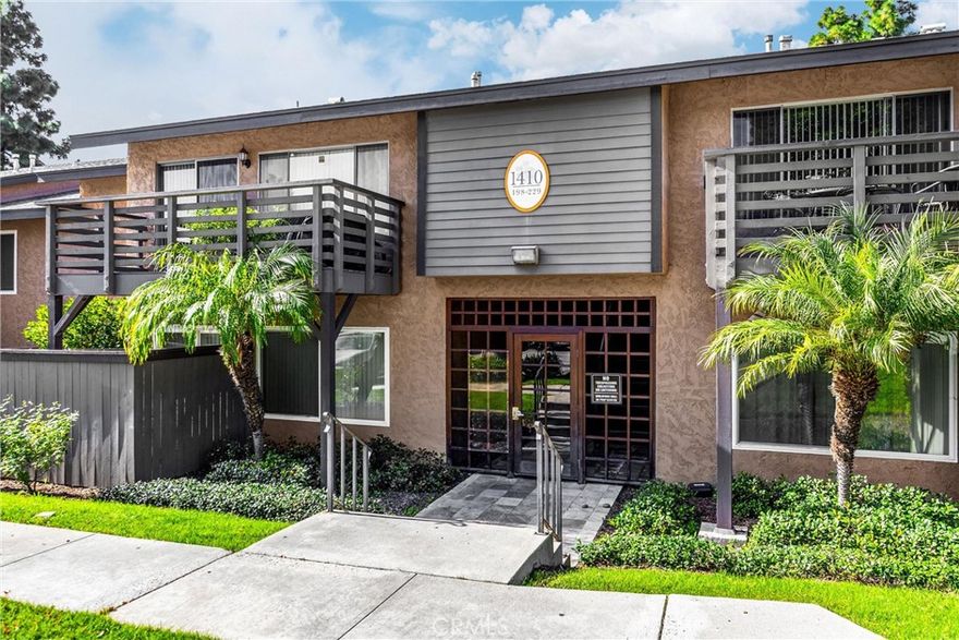 Welcome to Creekside Village! This charming home is perfect for first-time buyers or anyone looking to downsize into a clean, move-in-ready space. Located in a highly desirable private gated community, the unit offers an open and inviting layout with plenty of natural light and a peaceful view of the beautifully maintained grounds.

You’ll love being just steps from the community pool, BBQ area, and laundry room, with access to all of Creekside Village’s amenities—including multiple pools, greenbelts, and outdoor gathering areas. The HOA conveniently covers gas, water, and trash.

Close to shopping, dining, and local parks—don’t miss this opportunity to make Creekside Village your new home!