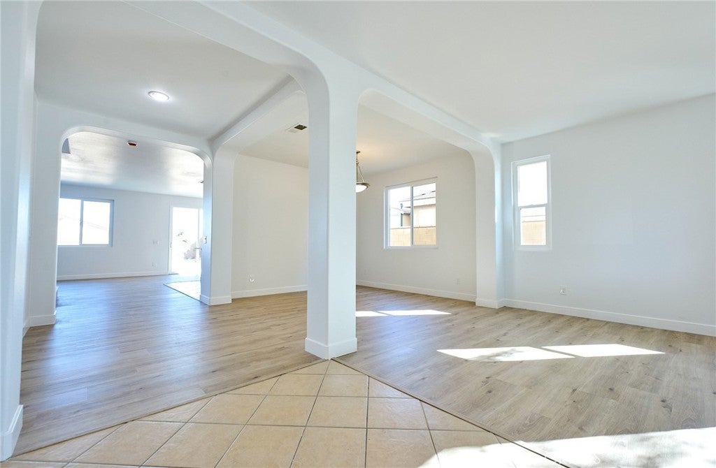 11778 Indian Hills