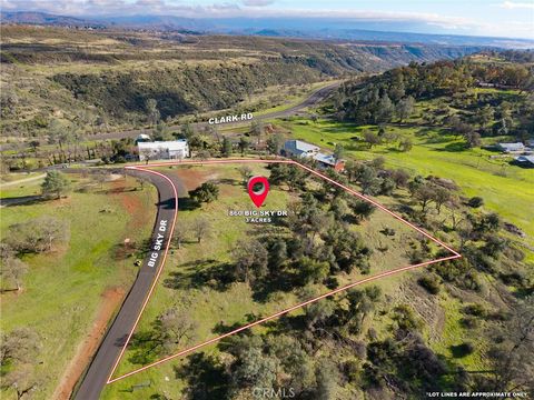 Photo of 860 Big Sky Dr, Paradise, CA 95969 (MLS # SN25263352)